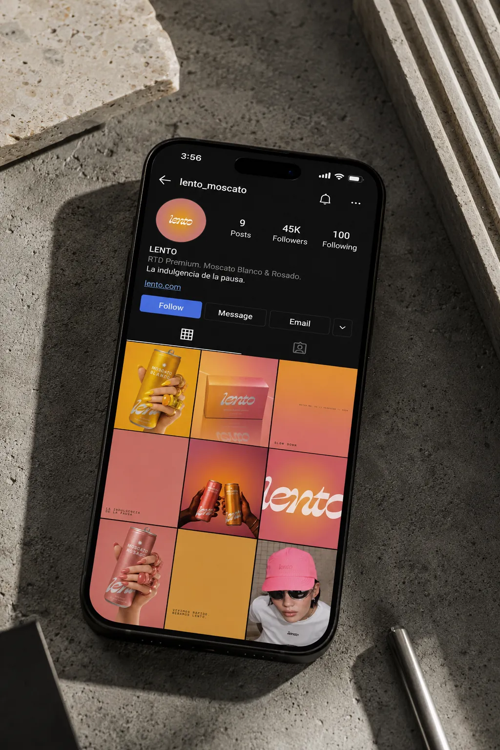 Lento — feed fragmentado de Instagram